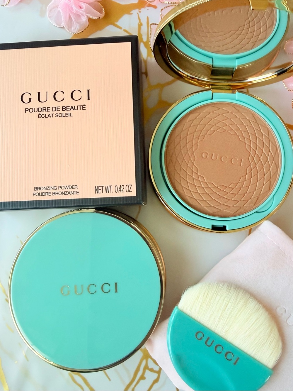 Gucci Powder Bronzer Brand new in Box Shade 3 Bronzing powder with brush 1 pc - Picture 2 of 9